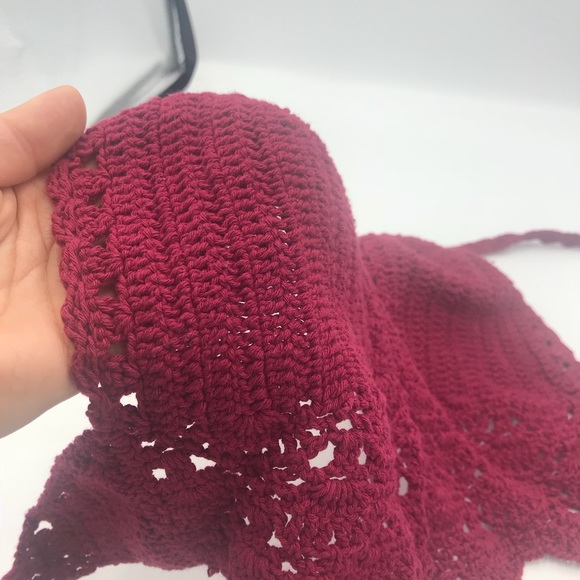 Red wine crochet croptop - Picture 3 of 4